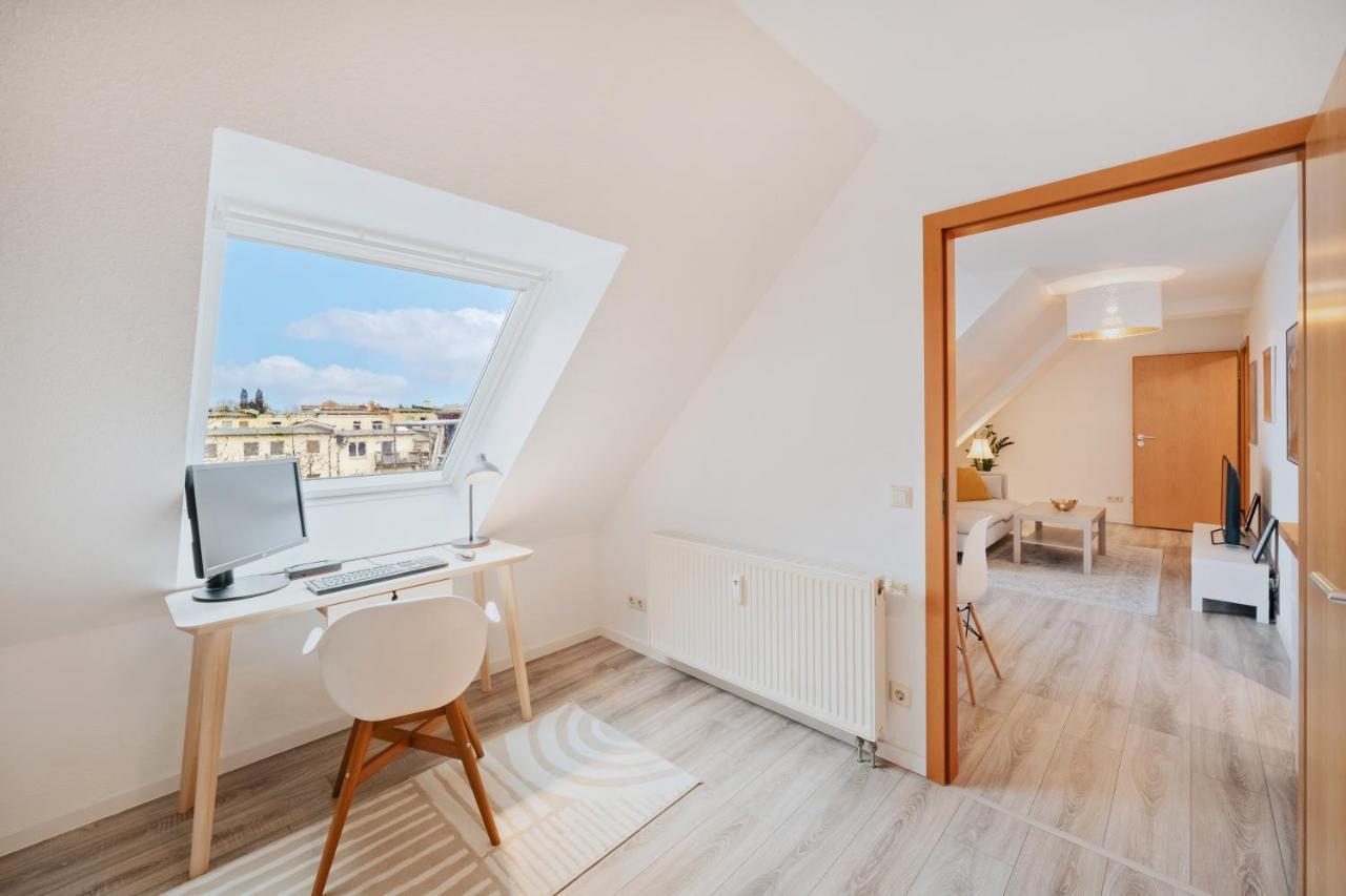 Bliss Place - Serviced Apartment - Arbeitsplatz, Zentral, Kueche, Waschmaschine, Smarttv Magdeburg Zewnętrze zdjęcie